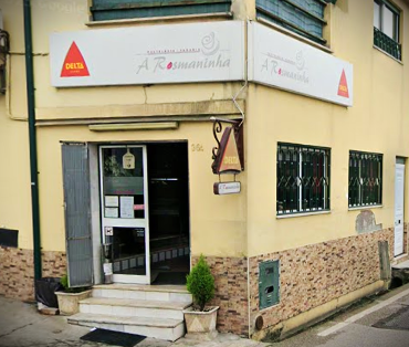 "A Rosmaninha" pastelaria de NOZCOIMBRA lda