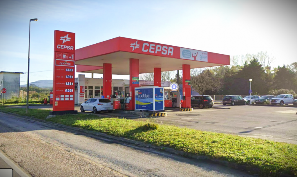 Posto de abastecimento Cepsa